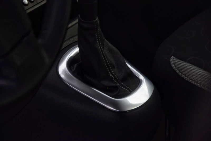 Citroen C3 Picasso, снимка 11 - Автомобили и джипове - 51870485