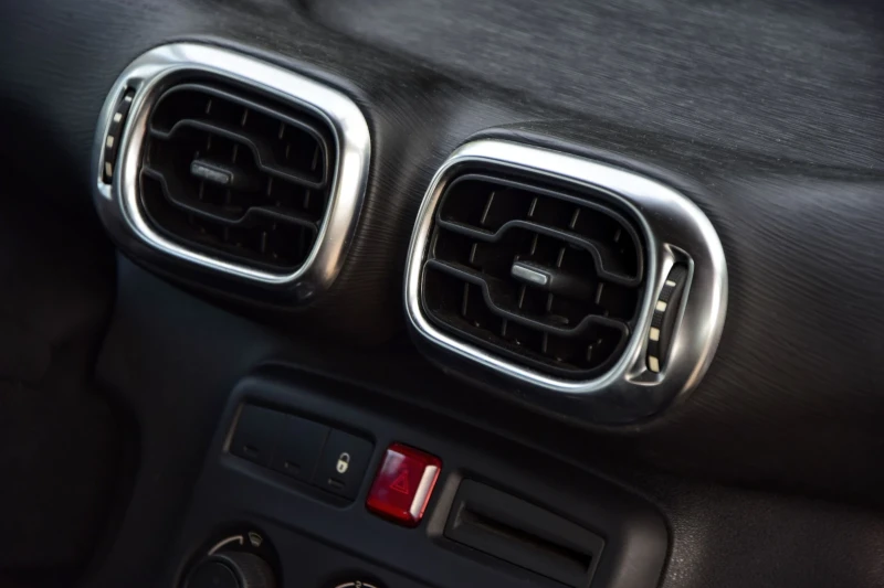 Citroen C3 Picasso, снимка 10 - Автомобили и джипове - 51870485