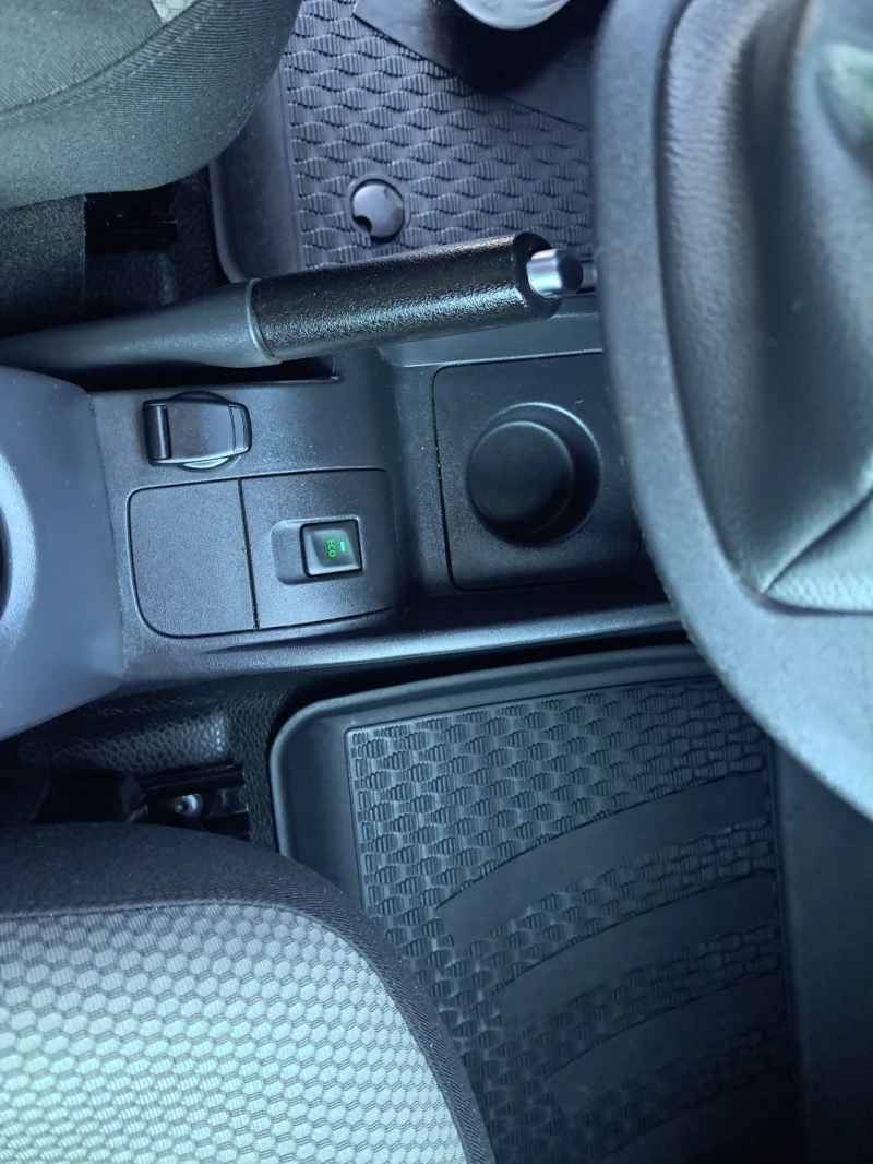 Renault Kangoo 1.5DCI 90ks EURO 6, снимка 15 - Автомобили и джипове - 52615152