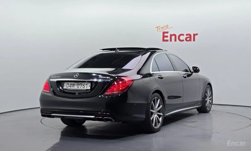 Mercedes-Benz S 63 AMG, снимка 2 - Автомобили и джипове - 52875654