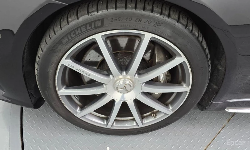 Mercedes-Benz S 63 AMG, снимка 5 - Автомобили и джипове - 52875654