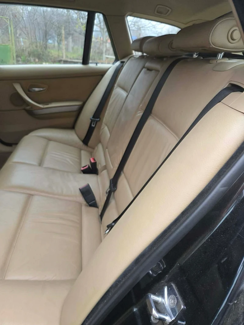 BMW 320, снимка 8 - Автомобили и джипове - 53042642