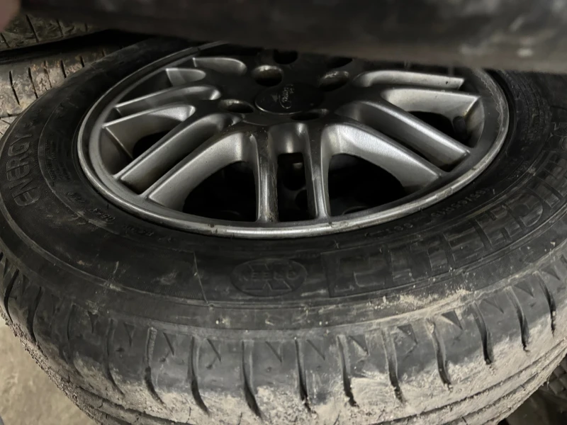 Ford Focus 1.6I 16V, снимка 17 - Автомобили и джипове - 53445367