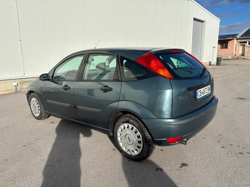 Ford Focus 1.6I 16V, снимка 4 - Автомобили и джипове - 53445367