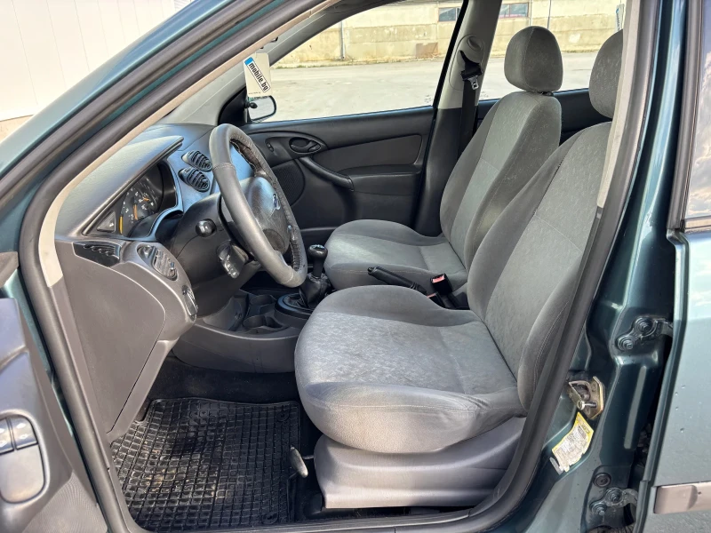 Ford Focus 1.6I 16V, снимка 7 - Автомобили и джипове - 53445367