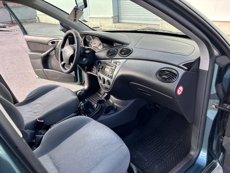 Ford Focus 1.6I 16V, снимка 14 - Автомобили и джипове - 53445367