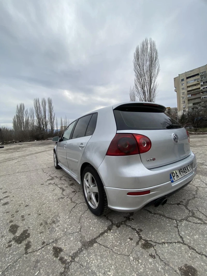VW Golf, снимка 8 - Автомобили и джипове - 53527110