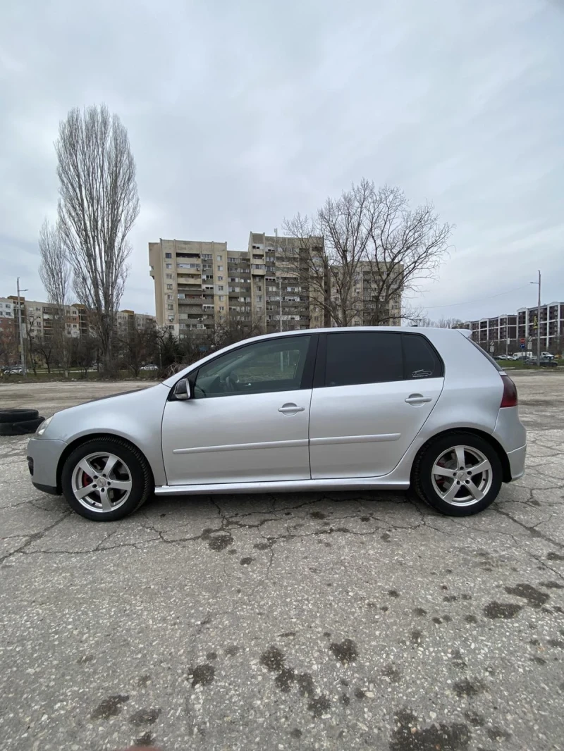 VW Golf, снимка 2 - Автомобили и джипове - 53527110