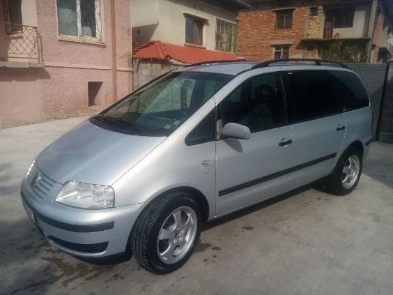 VW Sharan, снимка 8 - Автомобили и джипове - 47080721