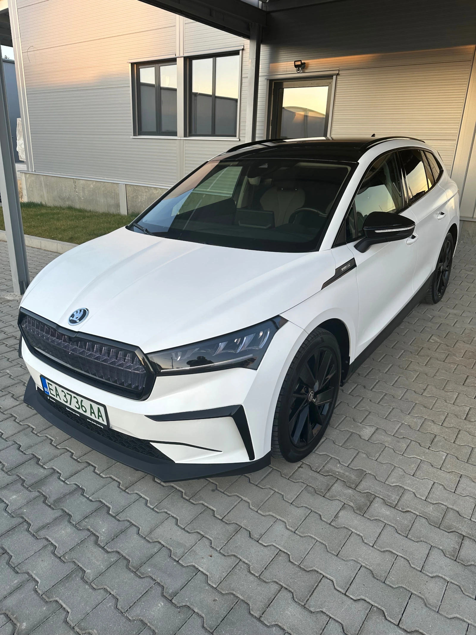 Skoda Enyaq - [1] 