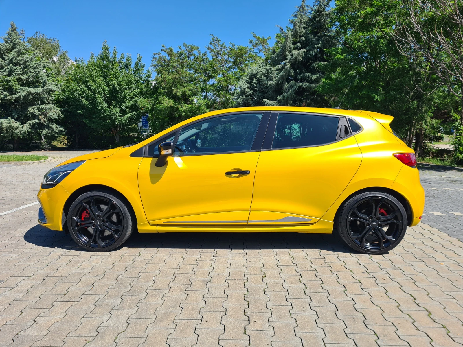 Renault Clio RS SPORT 200ps Швейцария - изображение 7