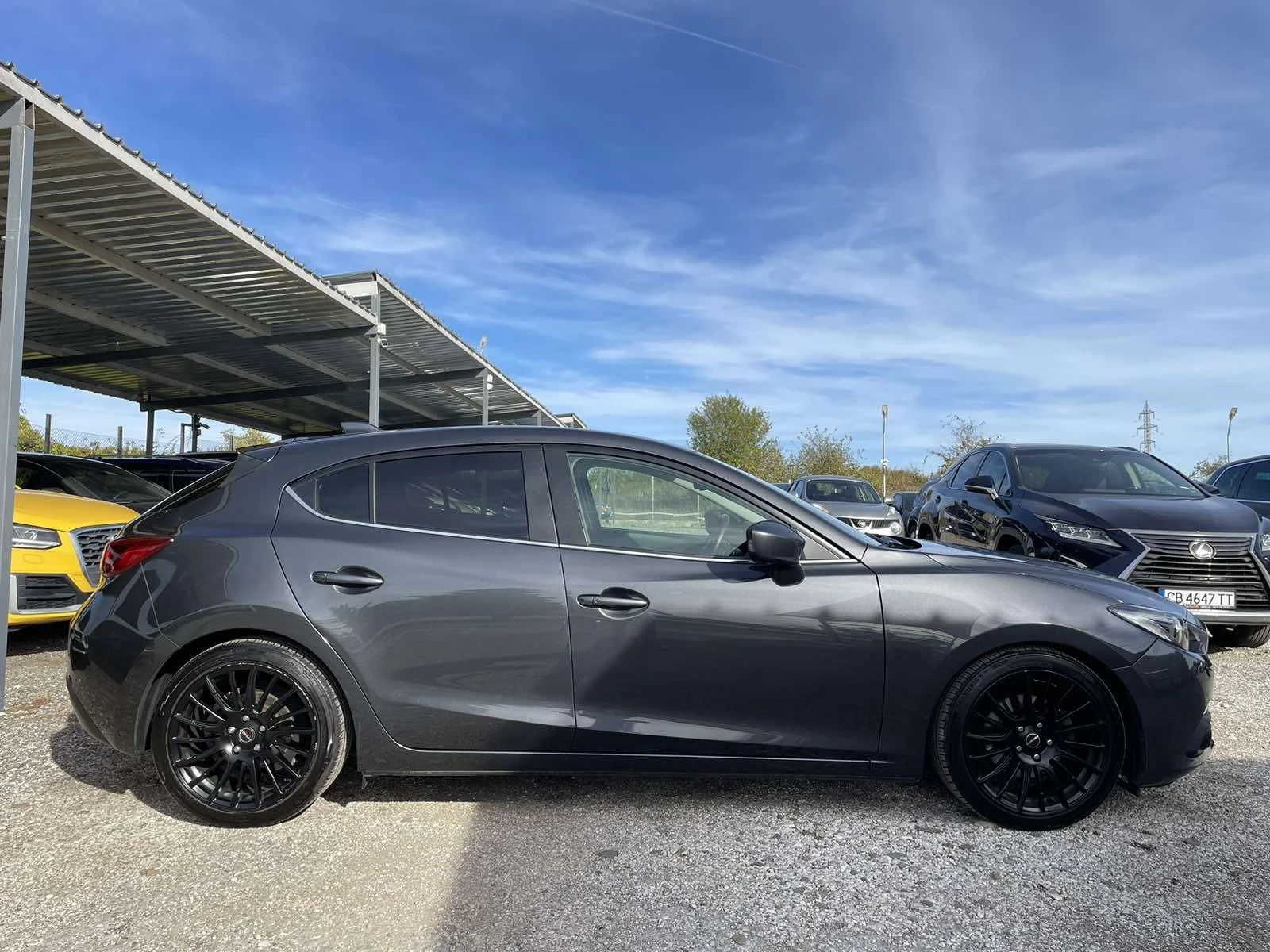 Mazda 3 Revolution/2.0/Auto/Navi/BSM/Keyless  - изображение 4