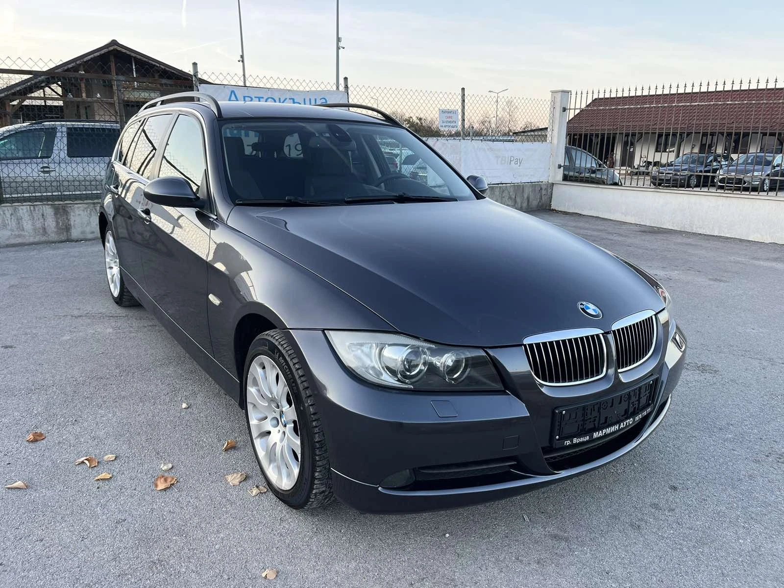 BMW 325 XI 3.0I 218кс КСЕНОН АВТОПИЛОТ NAVI КОЖА - изображение 3