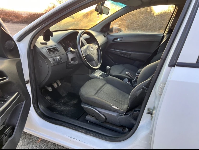 Opel Astra H - изображение 5