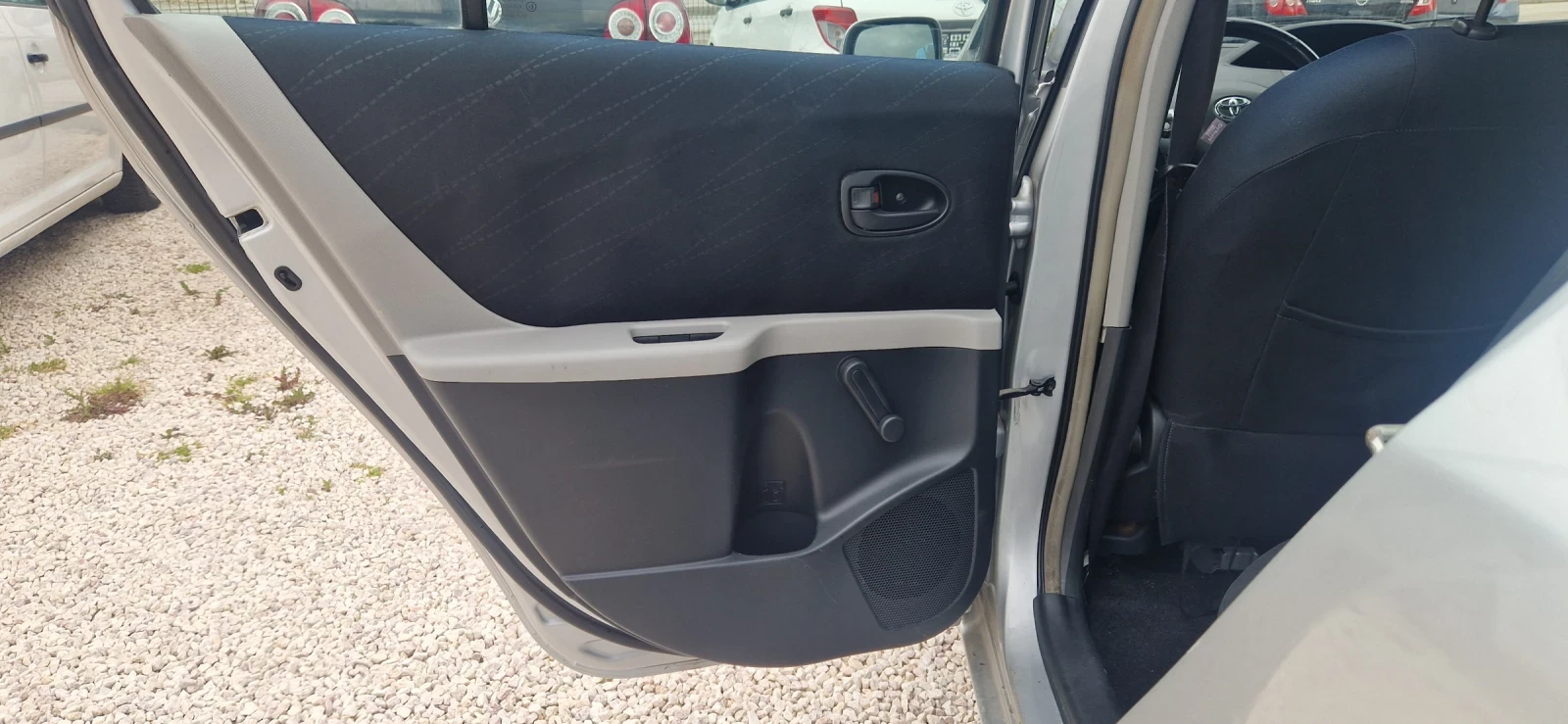 Toyota Yaris 1.4 d4d-ИТАЛИЯ | Mobile.bg — изображение 15