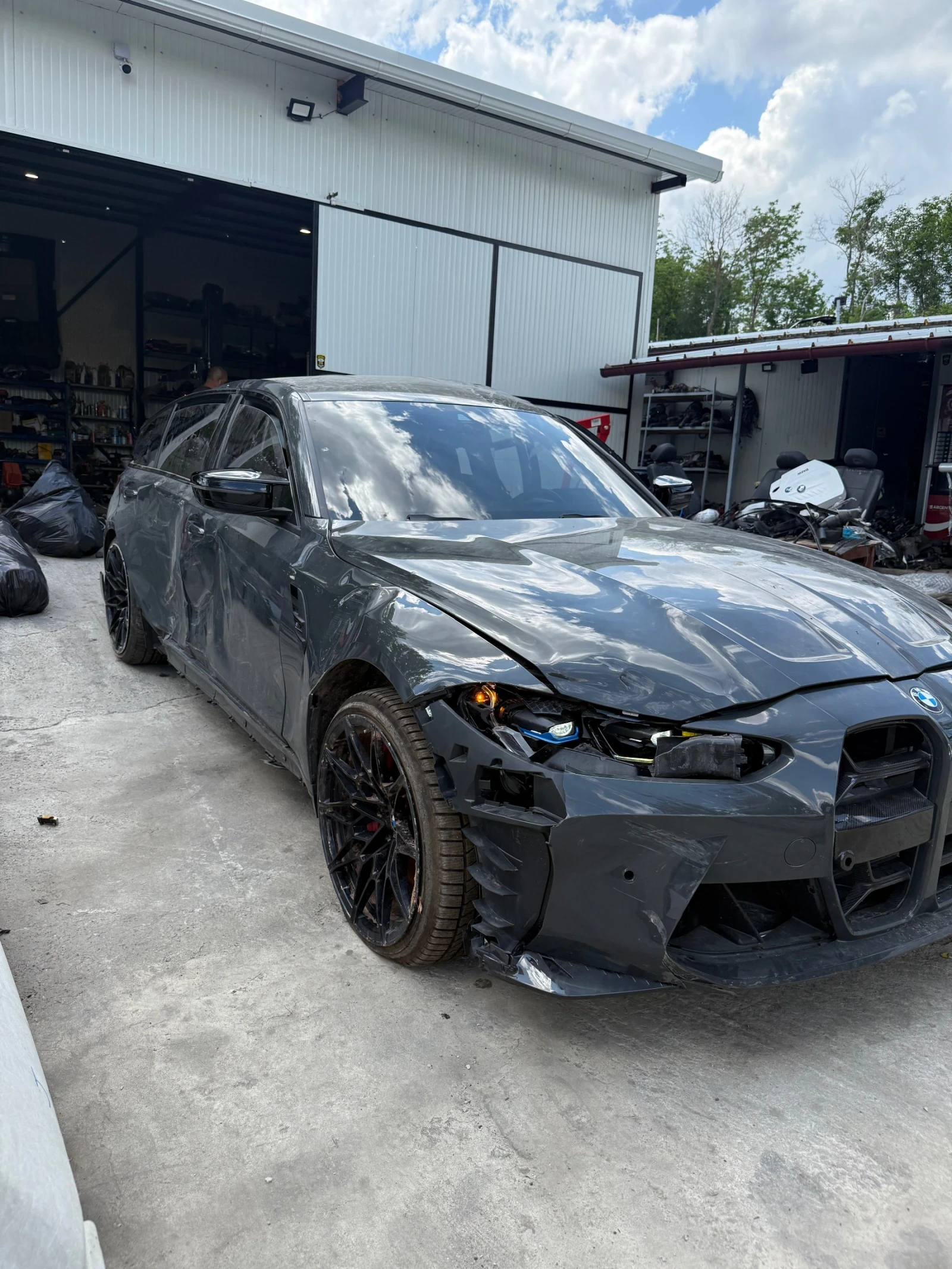 BMW M3 Competition 2024г - изображение 2