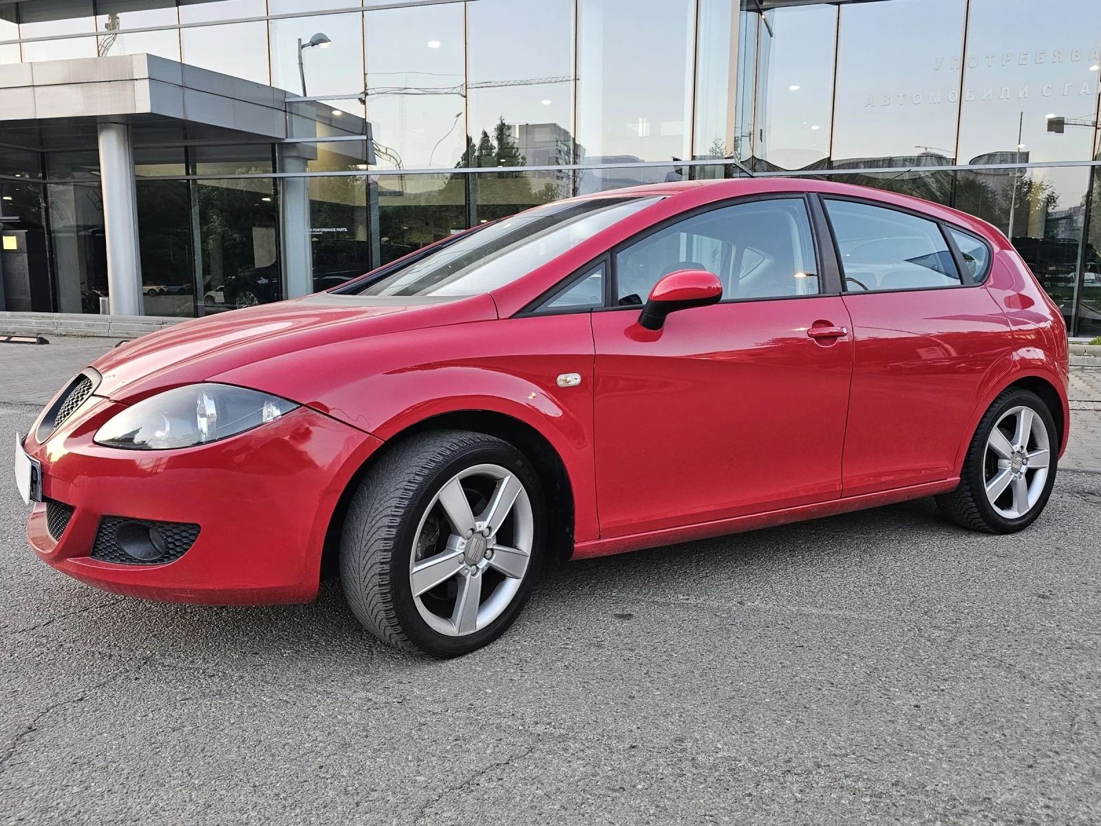 Seat Leon 2.0 TFSI 185HP Сервизна книжка Germany - изображение 4