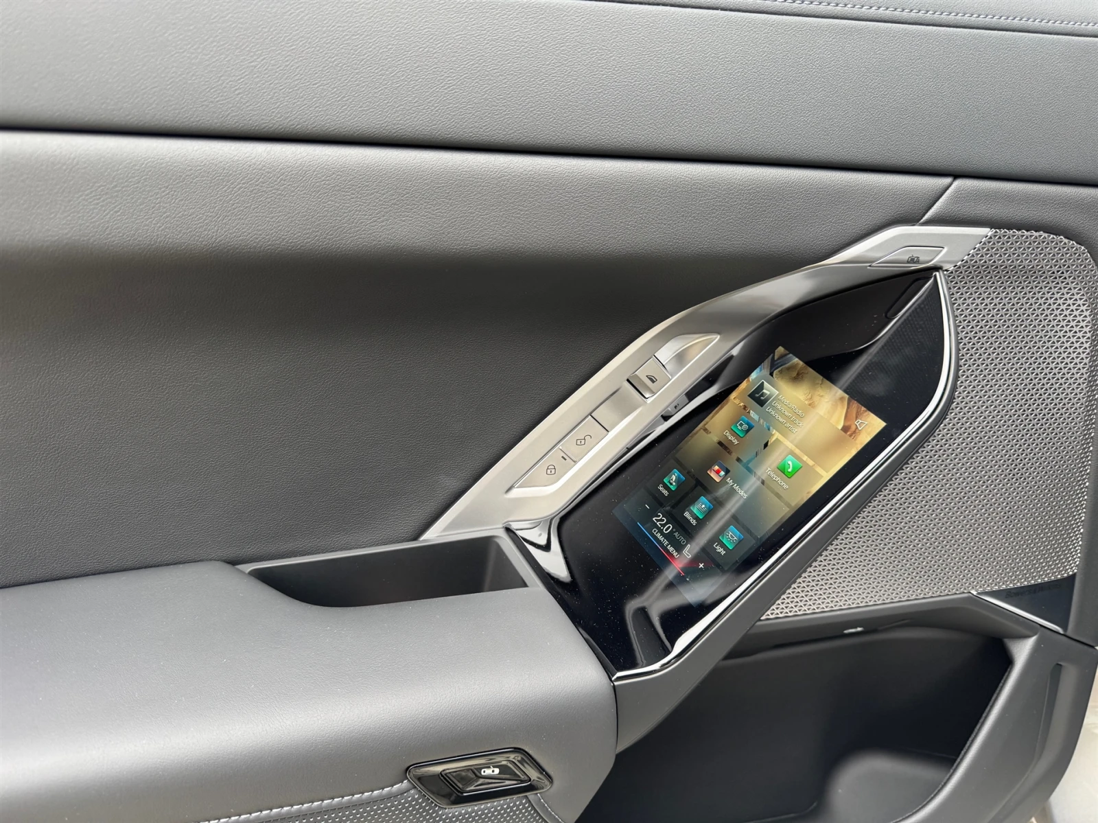 BMW i7 xDrive60 | Mobile.bg   16