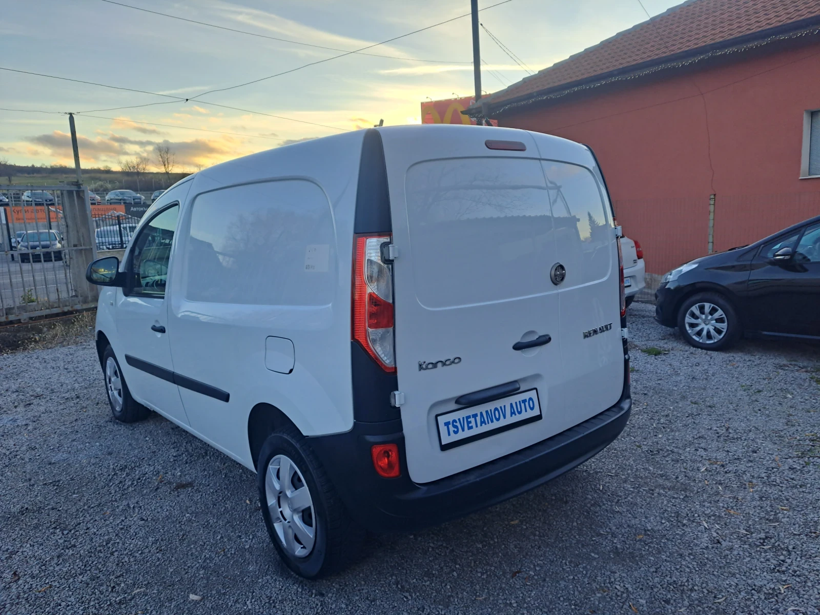 Renault Kangoo 1.5DCI 90ks EURO 6 - изображение 5