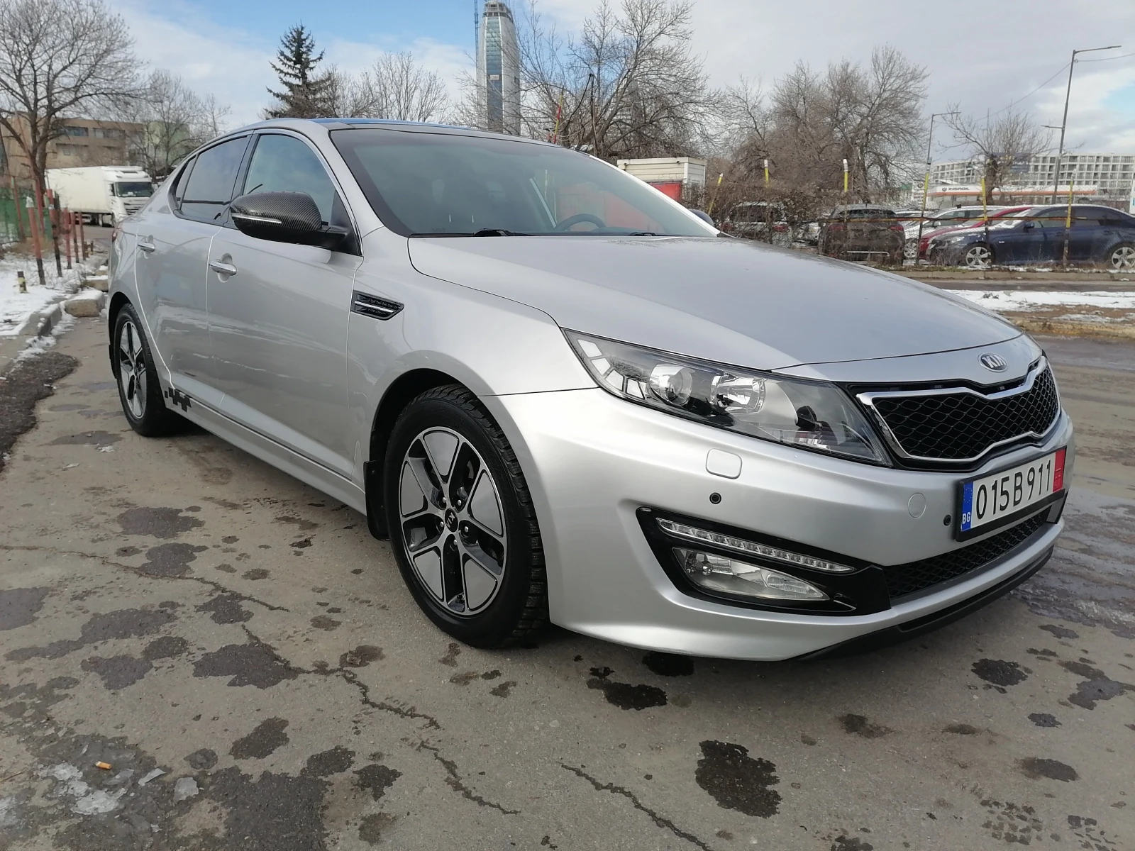 Kia Optima 2.0i Hibrid - изображение 5