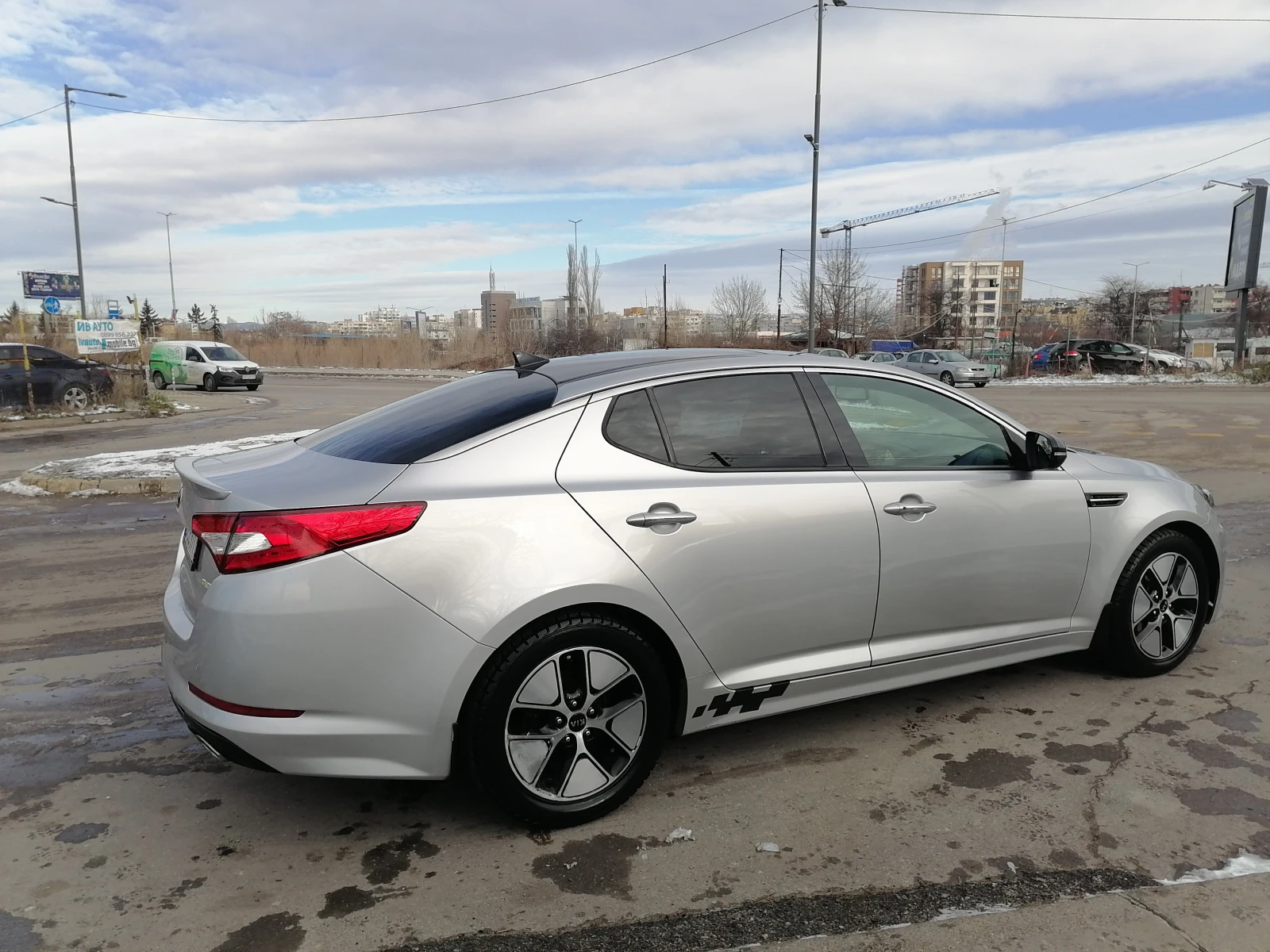 Kia Optima 2.0i Hibrid - изображение 4