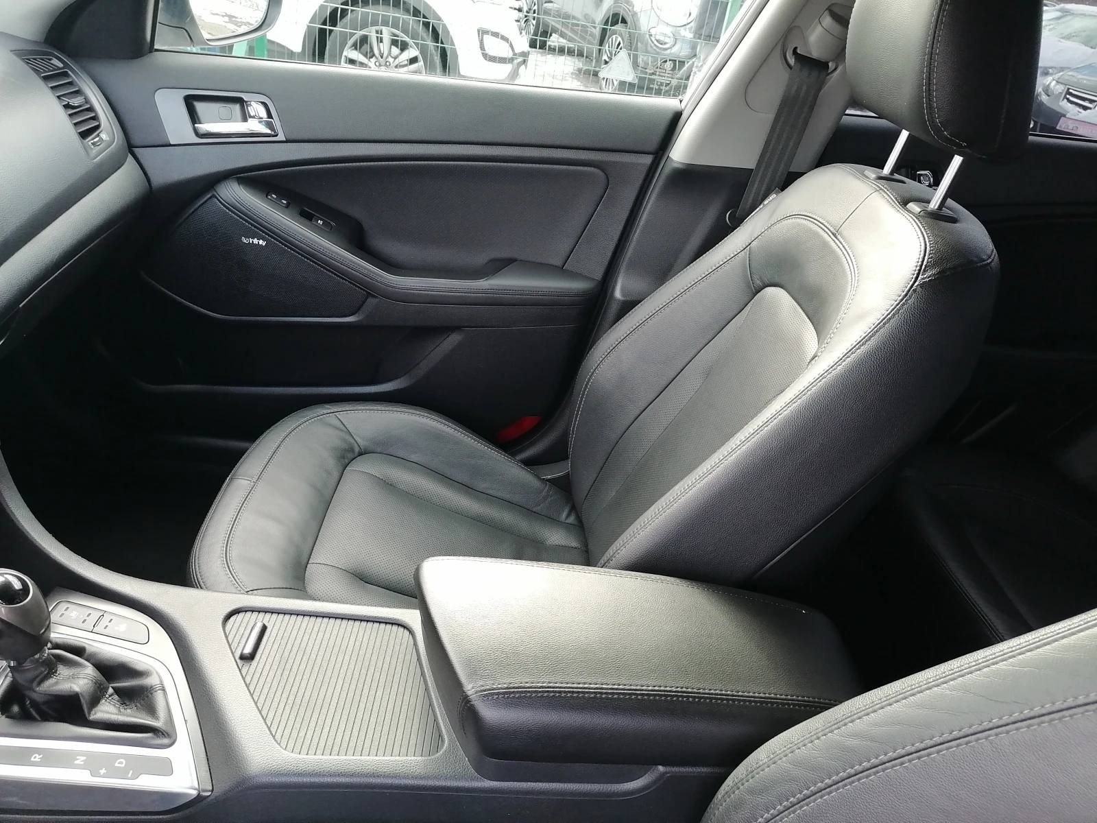 Kia Optima 2.0i Hibrid | Mobile.bg � ����������� 12