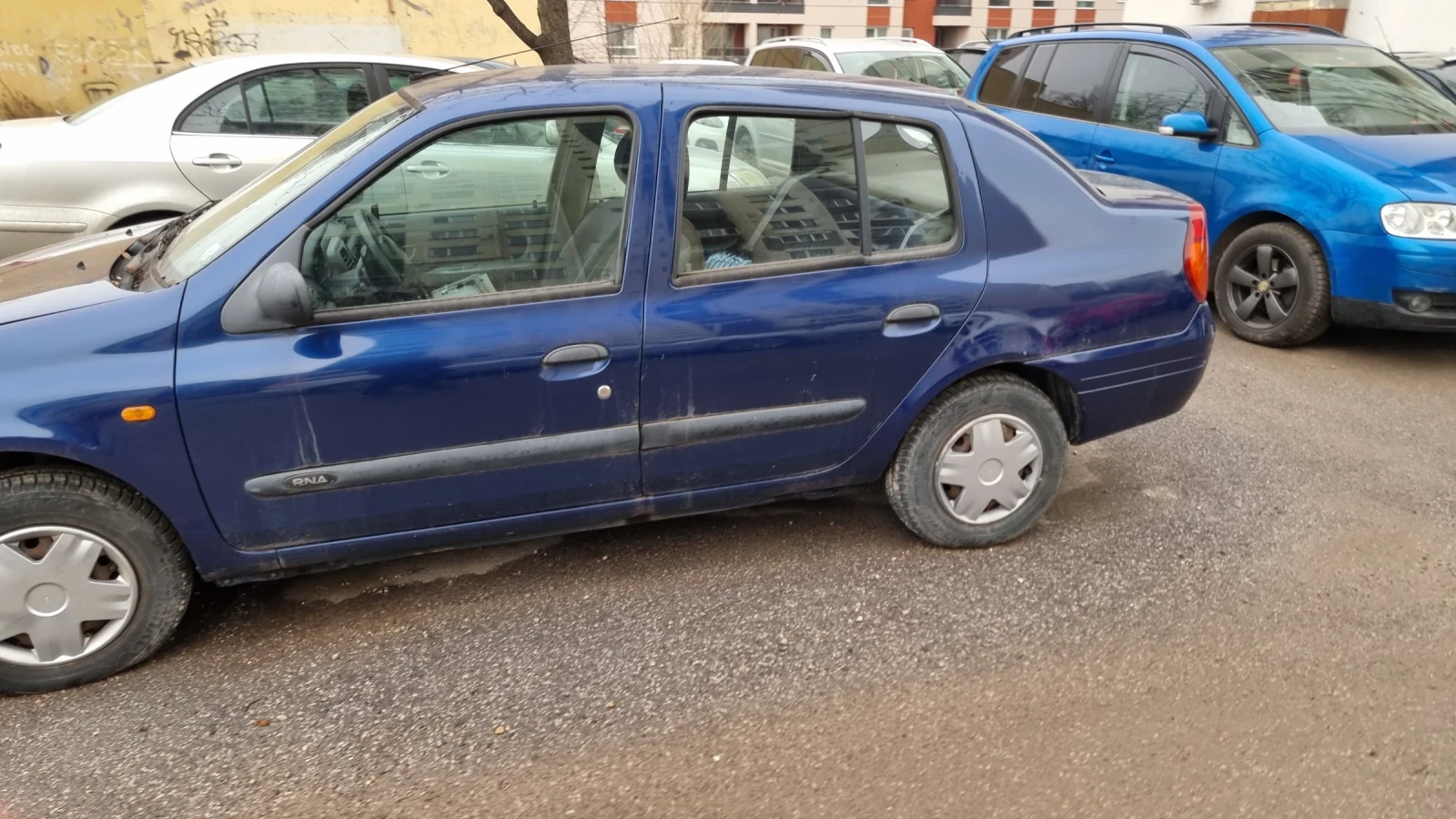 Renault Clio 1.4 benzin klimatik  - изображение 4