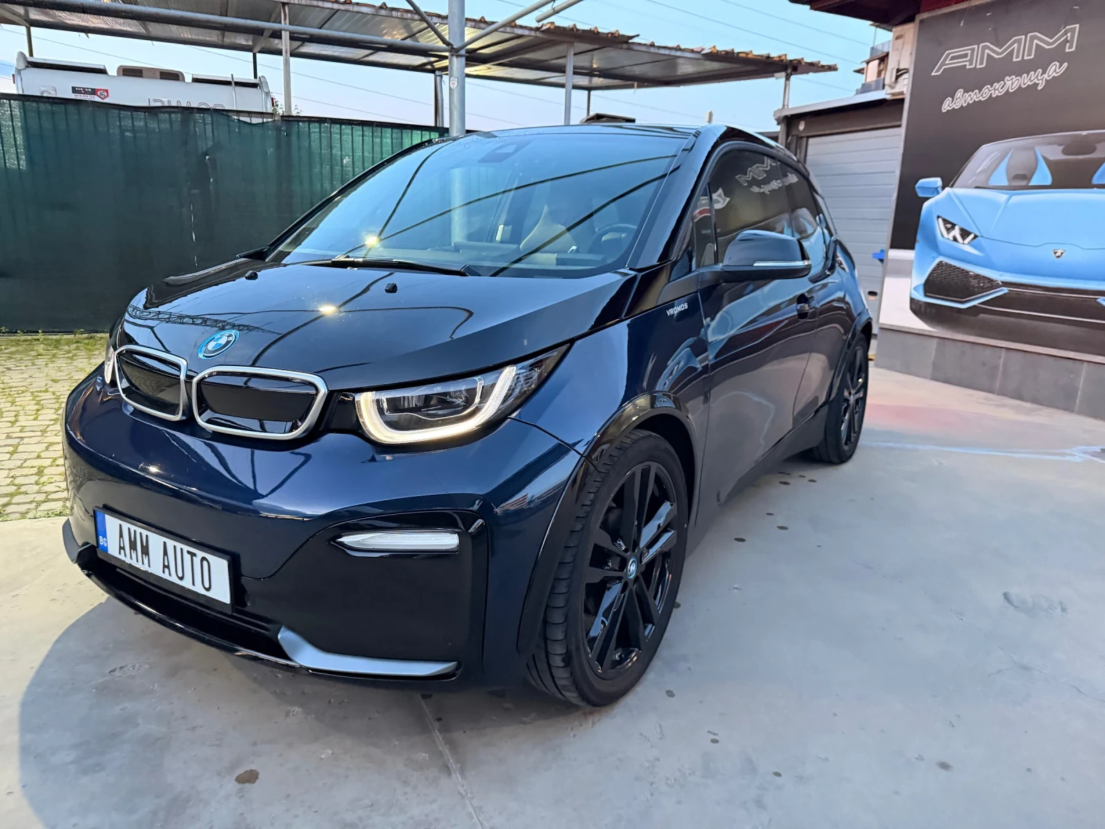 BMW i3 S-ГАРАНЦИЯ до 01.27* КОЖА* NAVI PRO* KEYLESS GO* 2, снимка 3 - Автомобили и джипове - 54598492