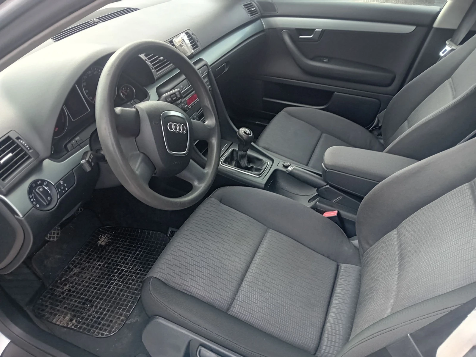 Audi A4 1.9Tdi 116 k.sili, снимка 14 - Автомобили и джипове - 54599862