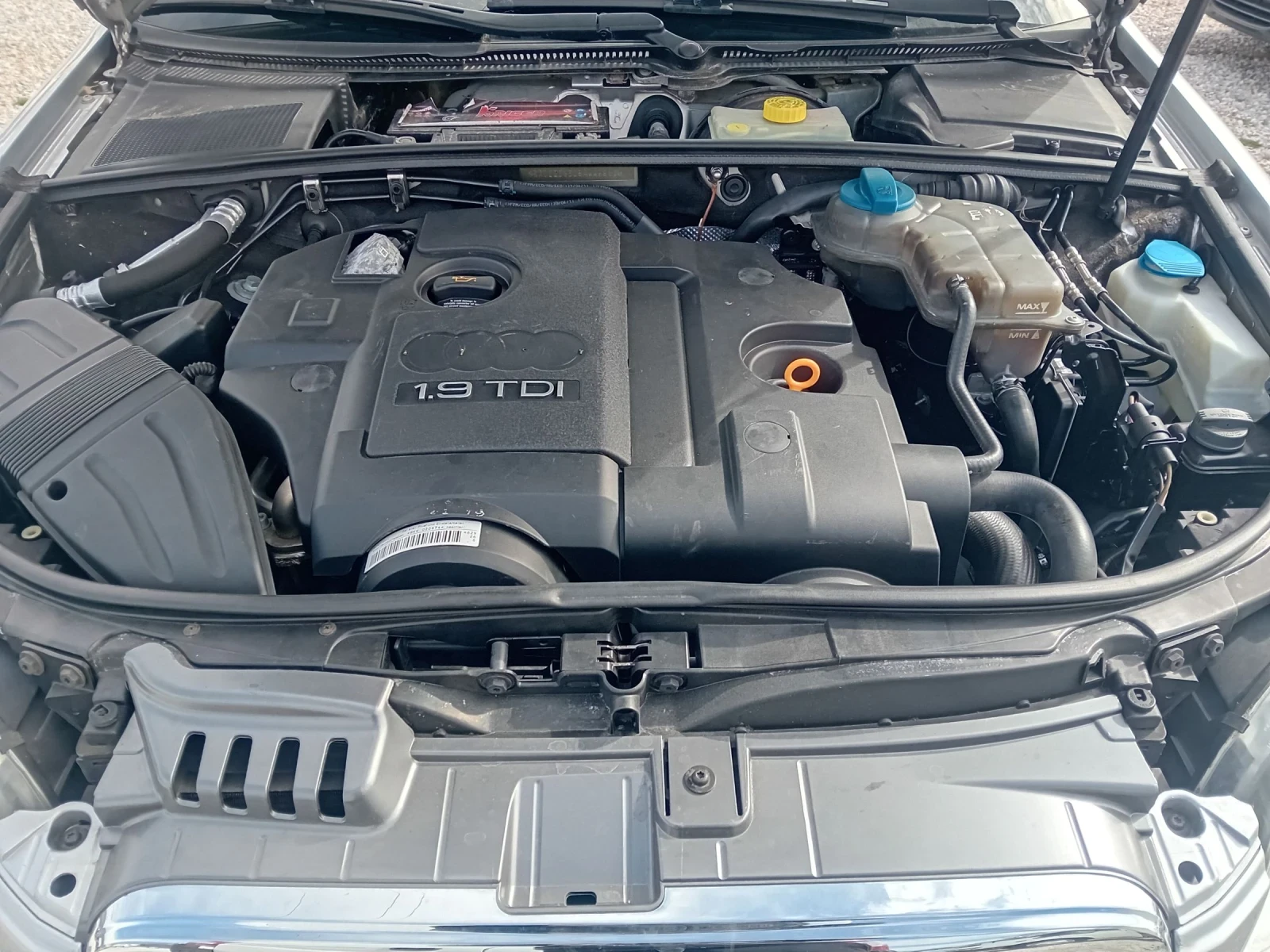 Audi A4 1.9Tdi 116 k.sili, снимка 17 - Автомобили и джипове - 54599862