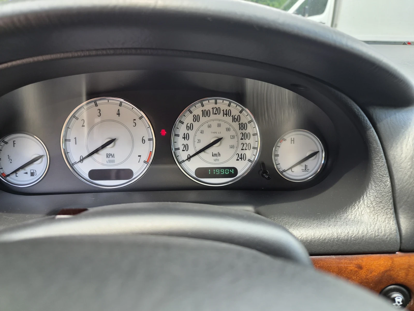 Chrysler 300m, снимка 6 - Автомобили и джипове - 55310289