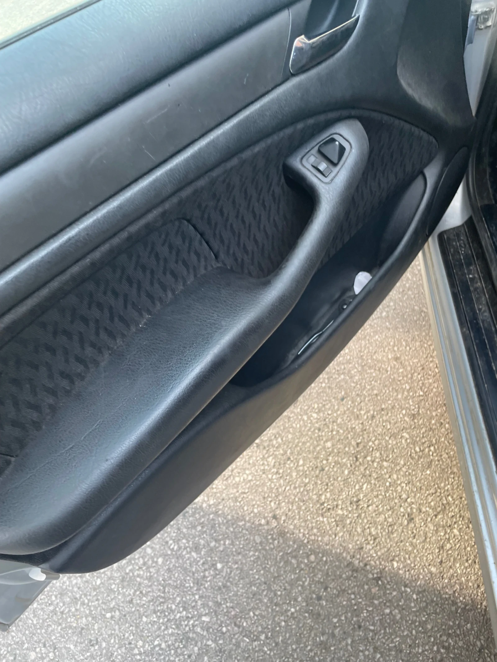 BMW 316 Unikat, снимка 17 - Автомобили и джипове - 55347522
