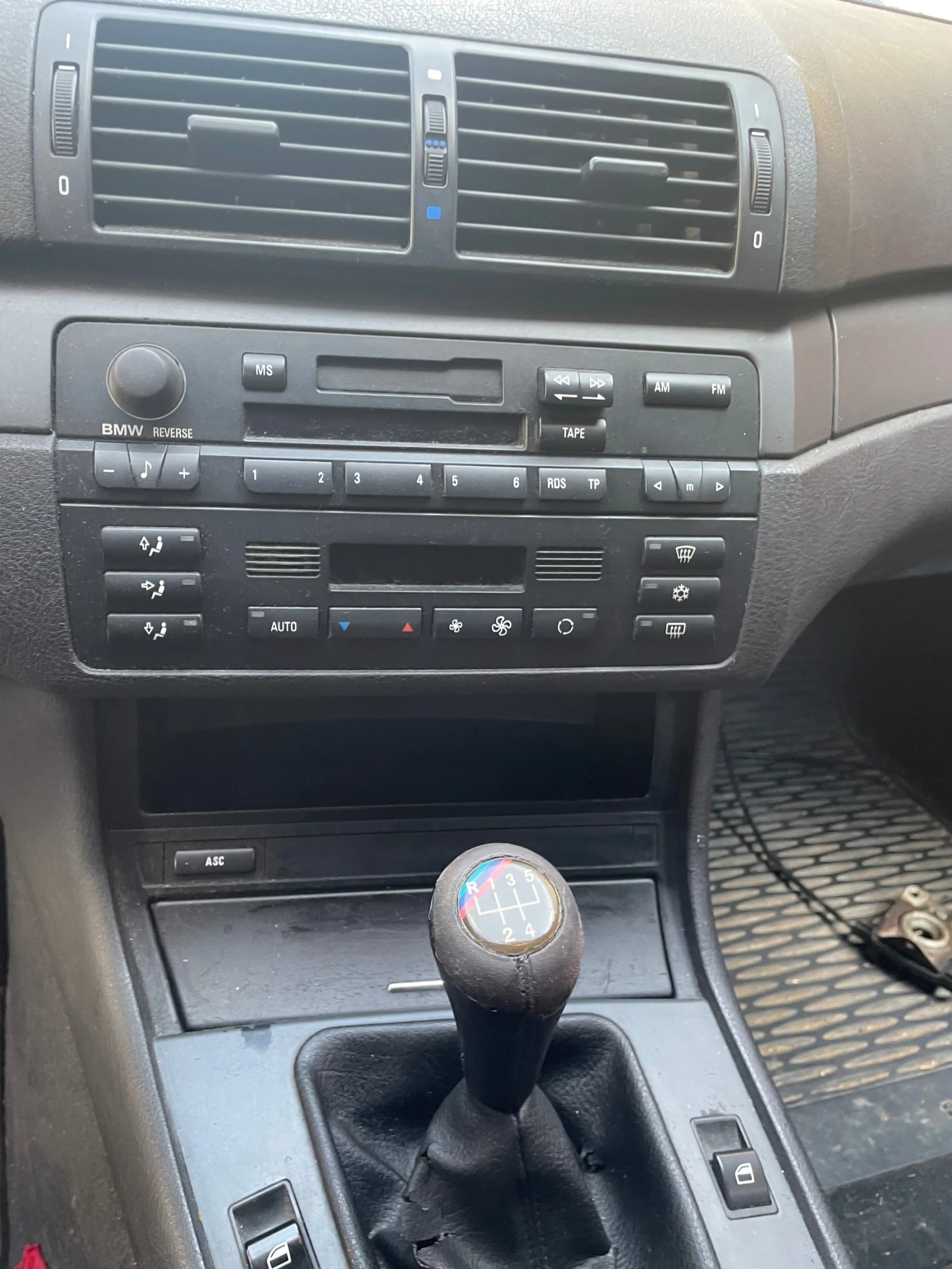 BMW 316 Unikat, снимка 16 - Автомобили и джипове - 55347522