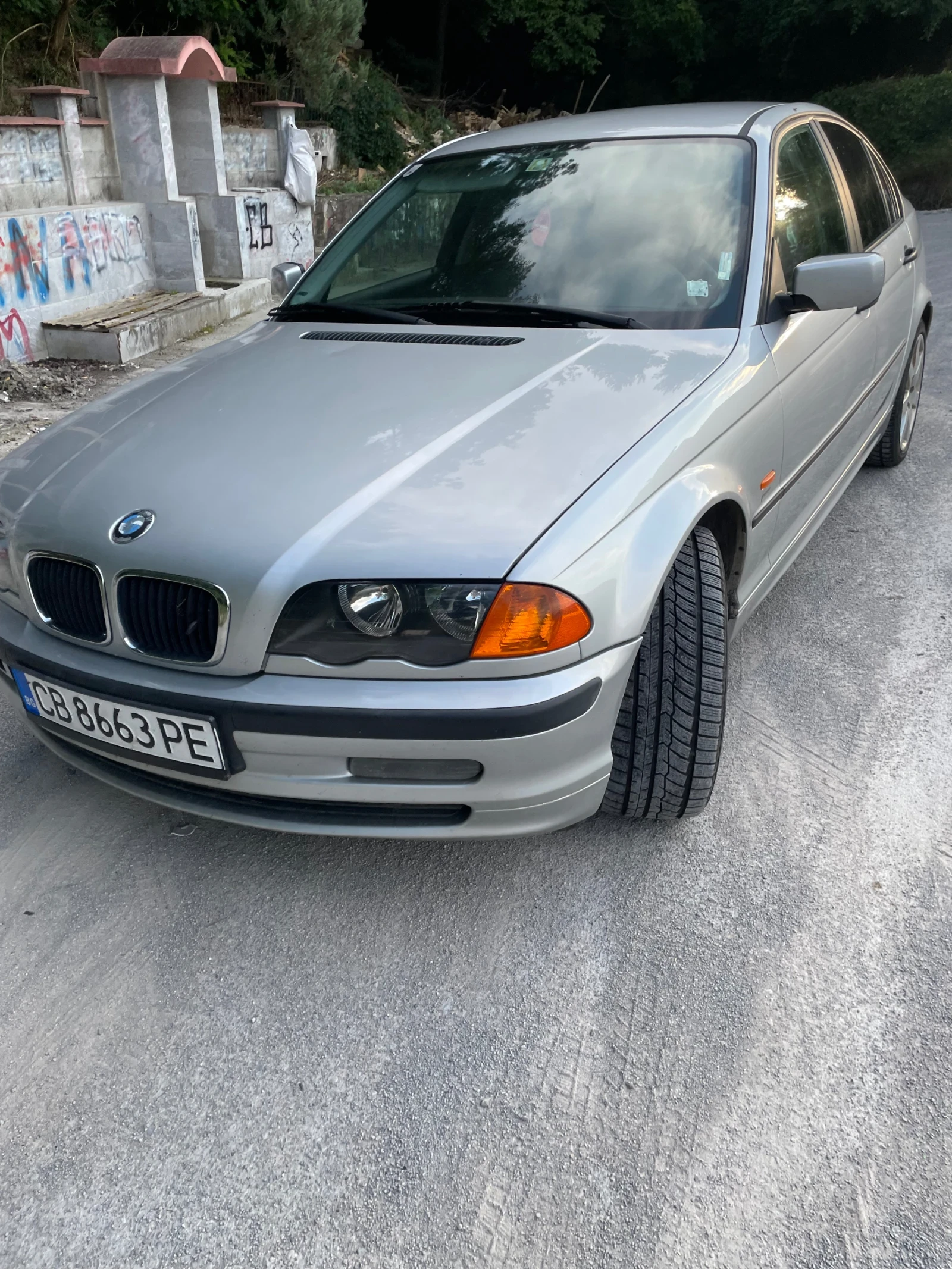 BMW 316 Unikat, снимка 3 - Автомобили и джипове - 55347522
