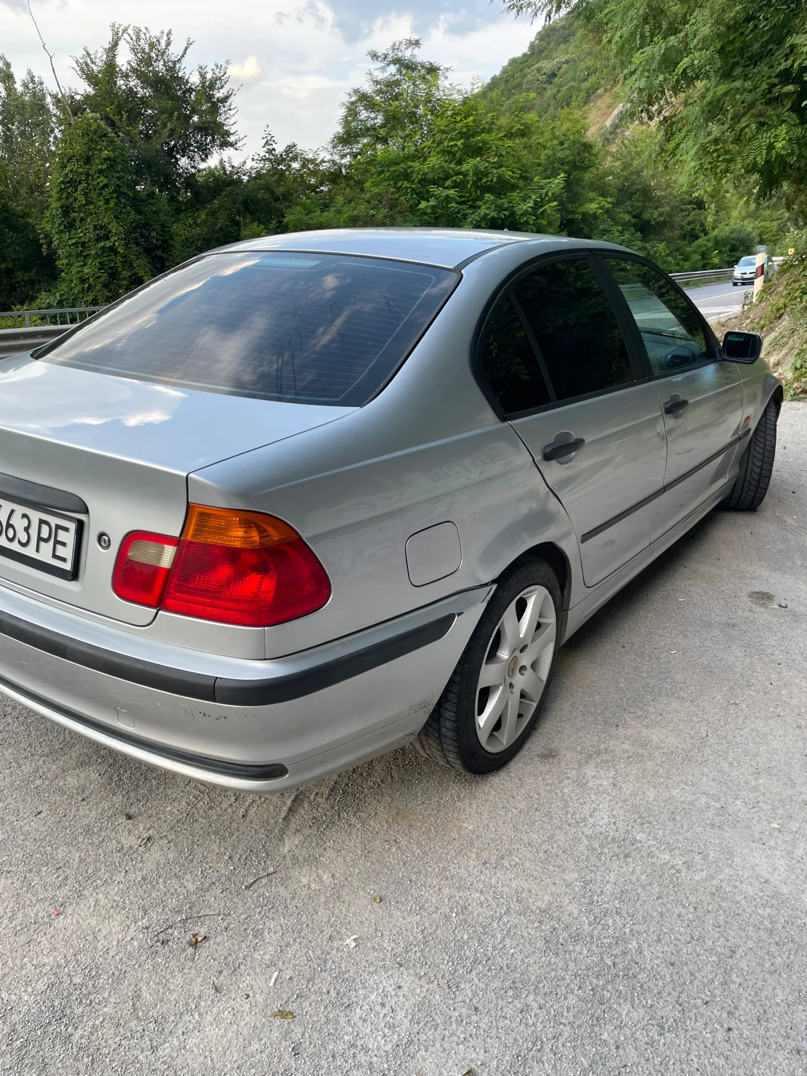BMW 316 Unikat, снимка 5 - Автомобили и джипове - 55347522