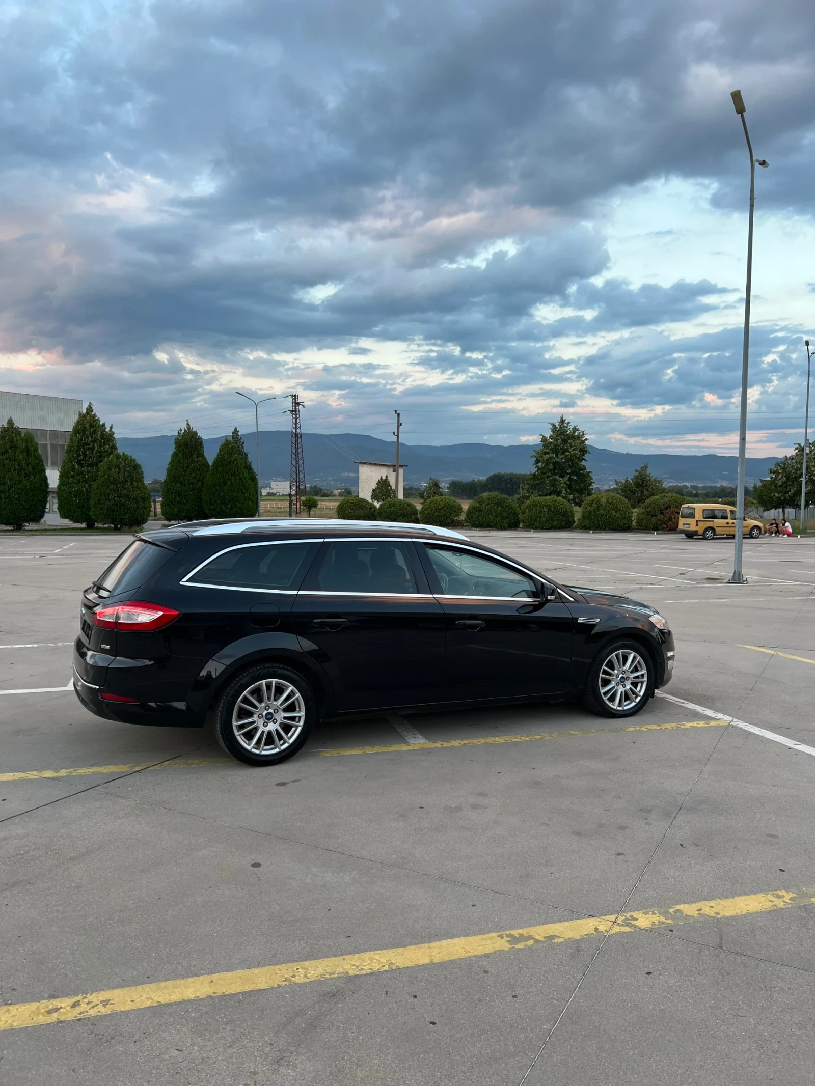 Ford Mondeo, снимка 5 - Автомобили и джипове - 55638008