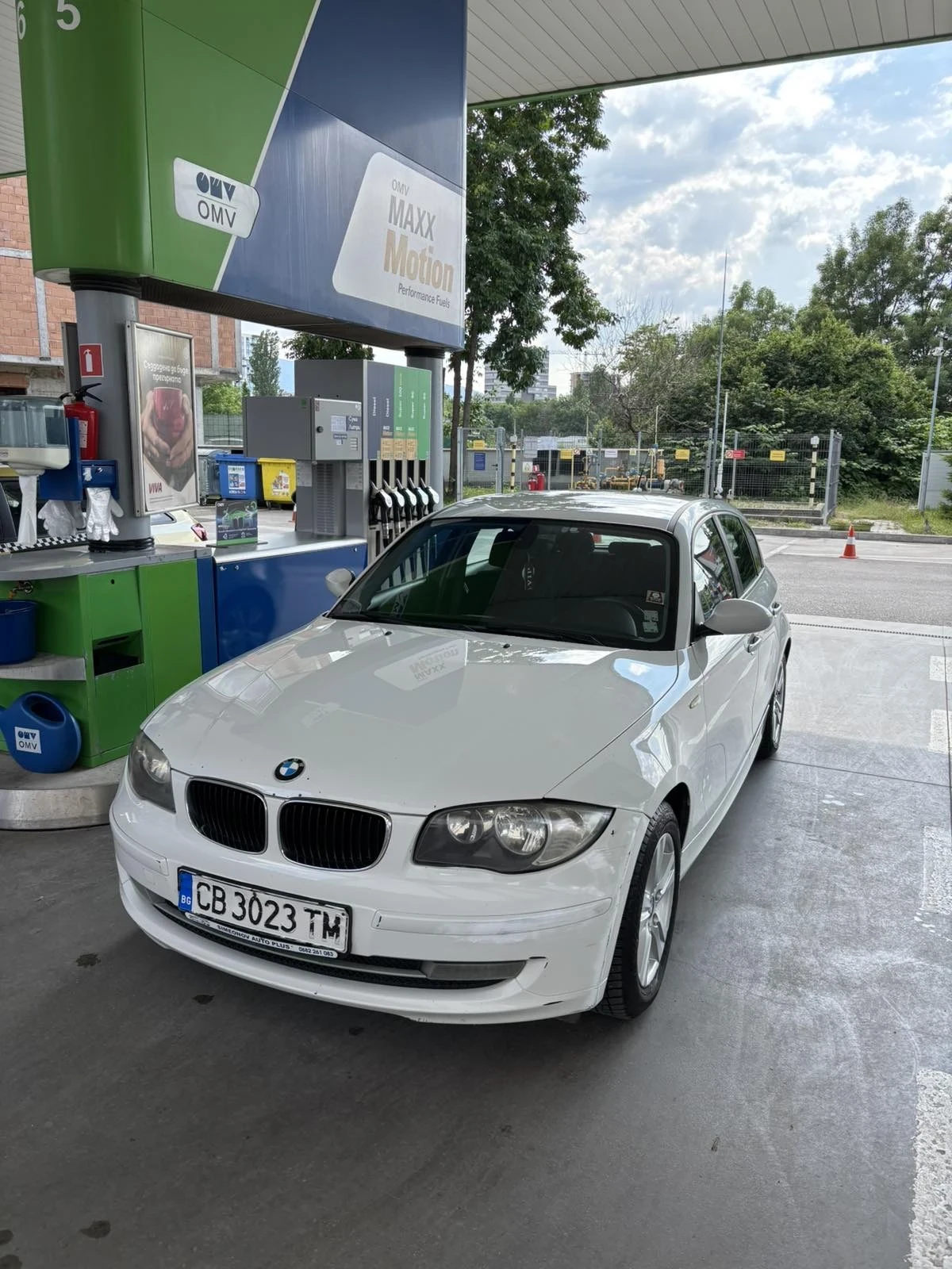 BMW 118, снимка 2 - Автомобили и джипове - 55697910