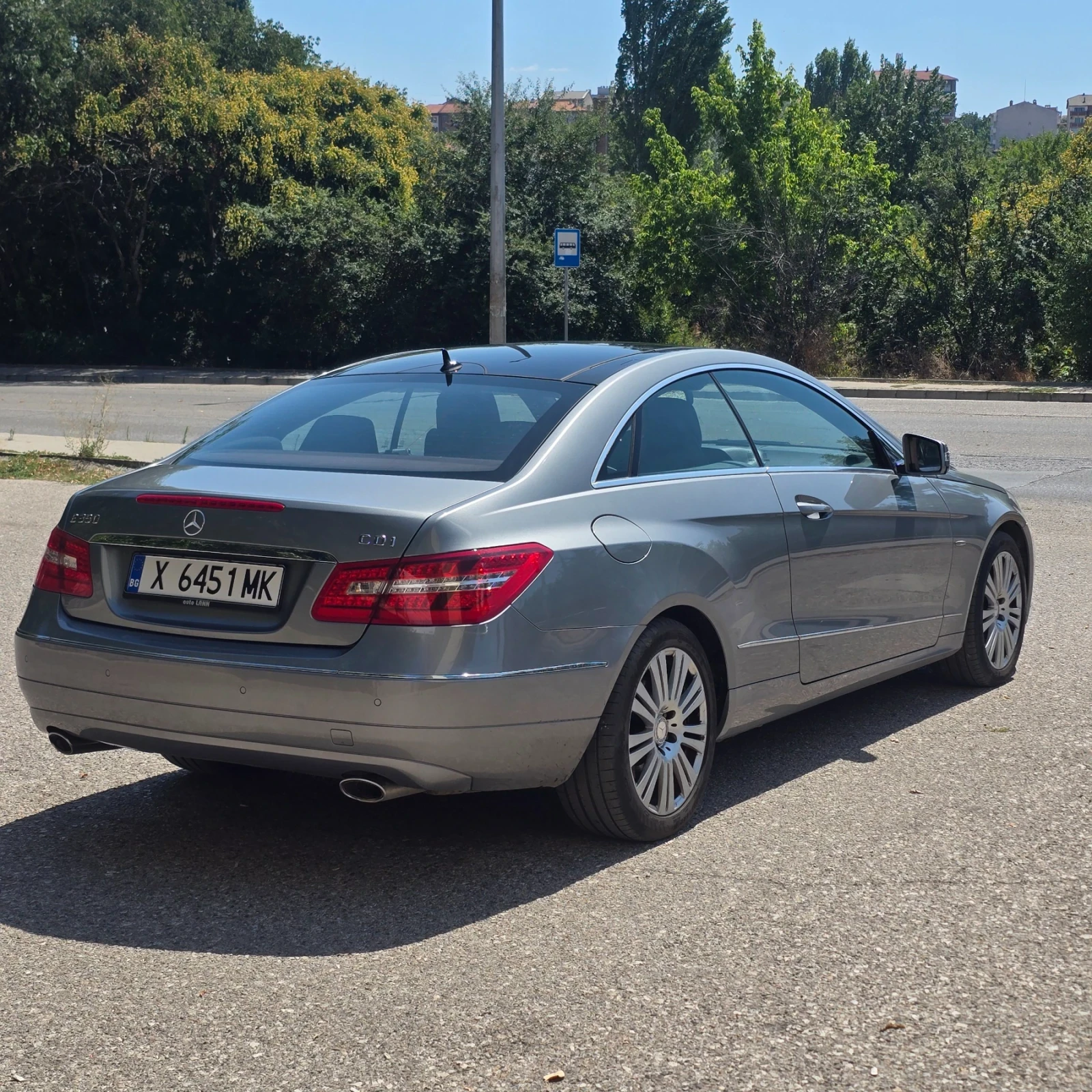 Mercedes-Benz E 350 Реални километри, снимка 6 - Автомобили и джипове - 55771260