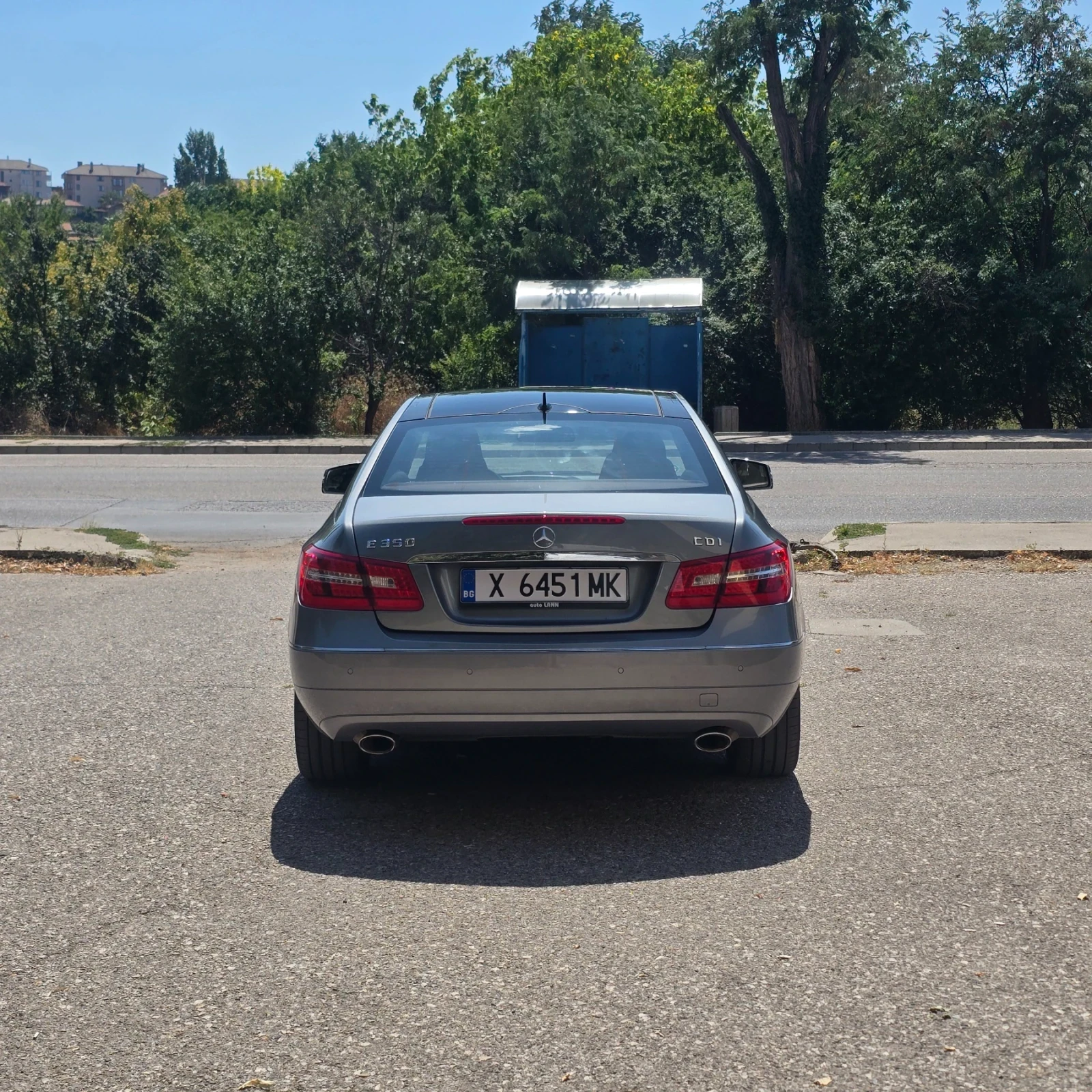 Mercedes-Benz E 350 Реални километри, снимка 5 - Автомобили и джипове - 55771260