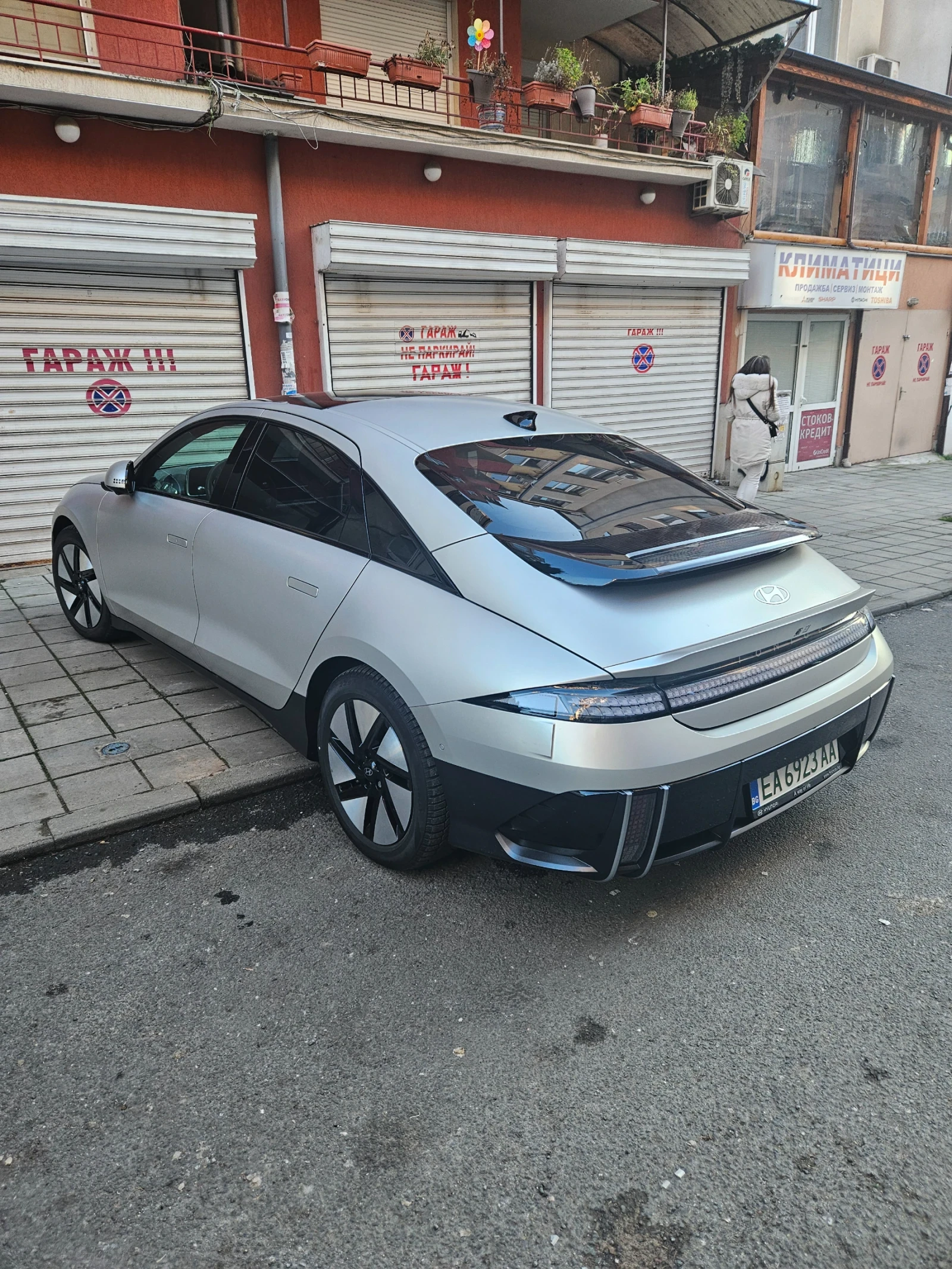 Hyundai Ioniq 6, снимка 2 - Автомобили и джипове - 55990259