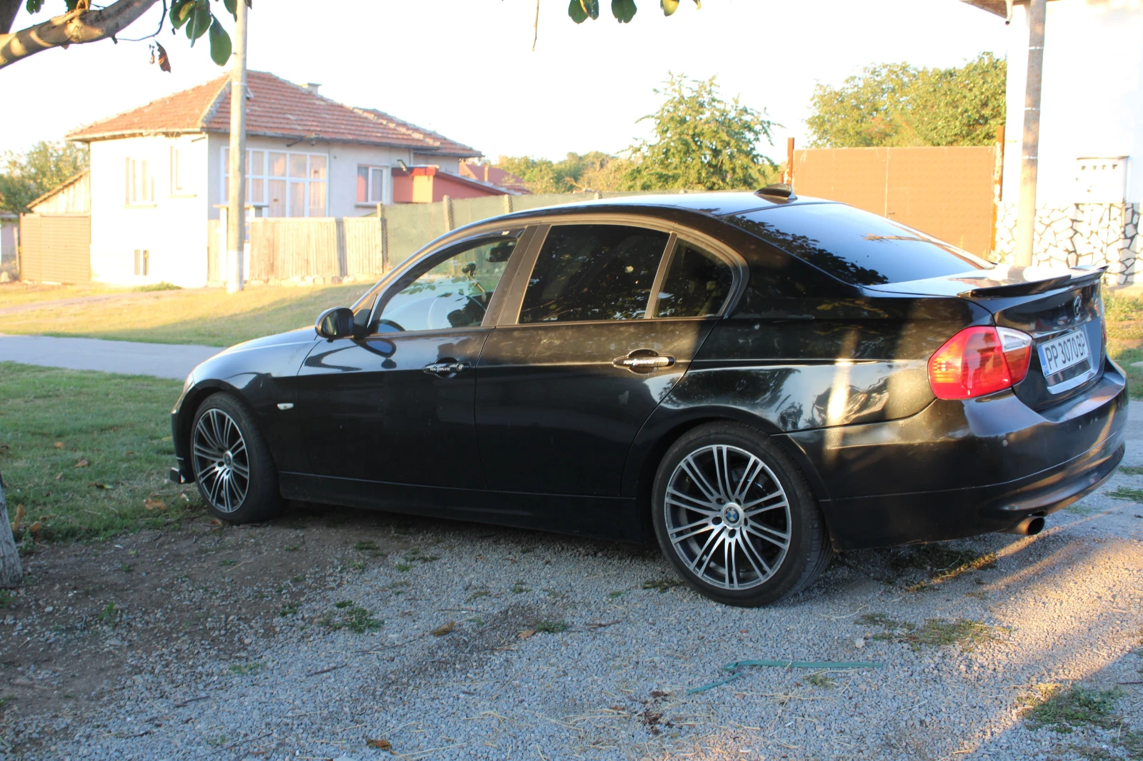BMW 318, снимка 5 - Автомобили и джипове - 56198959