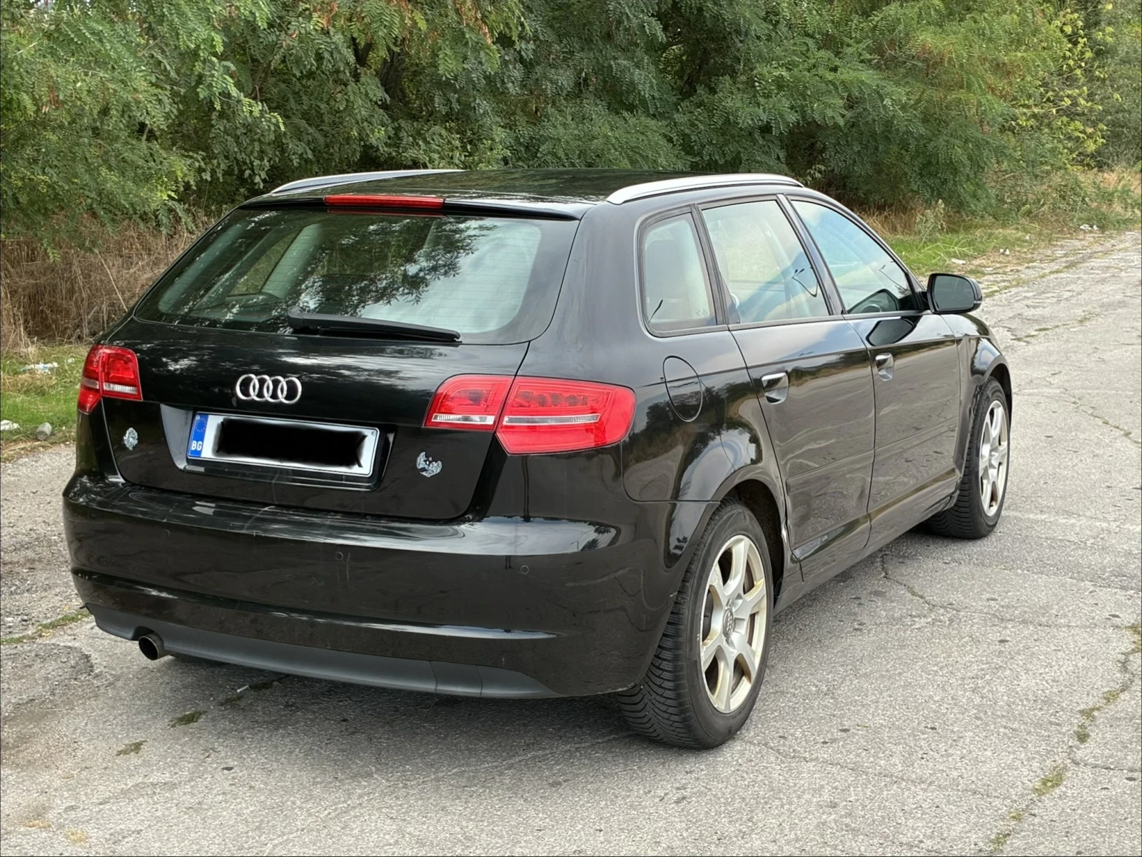 Audi A3 1.6 TDI, снимка 2 - Автомобили и джипове - 56498493