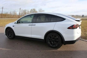     Tesla Model X Plaid 4x4