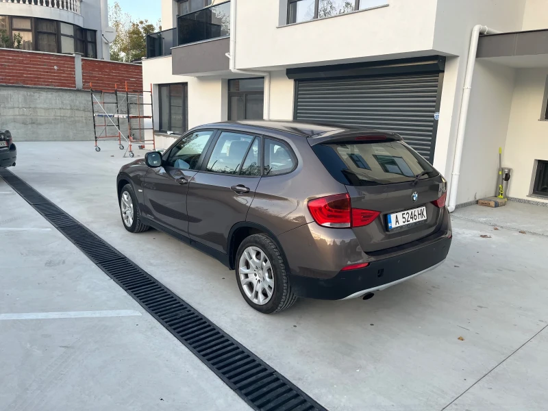 BMW X1, снимка 5 - Автомобили и джипове - 47920370