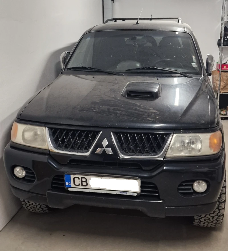 Mitsubishi Pajero sport, снимка 1 - Автомобили и джипове - 48377359