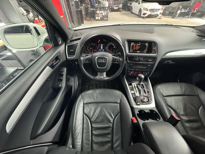 Audi Q5 3.2 S-line / Full, снимка 11 - Автомобили и джипове - 49374302