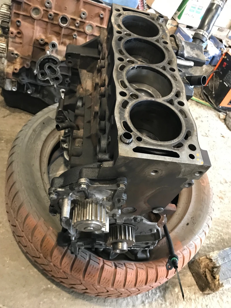 Land Rover Evoque МОТОР НА ЧАСТИ, снимка 2 - Автомобили и джипове - 52017027