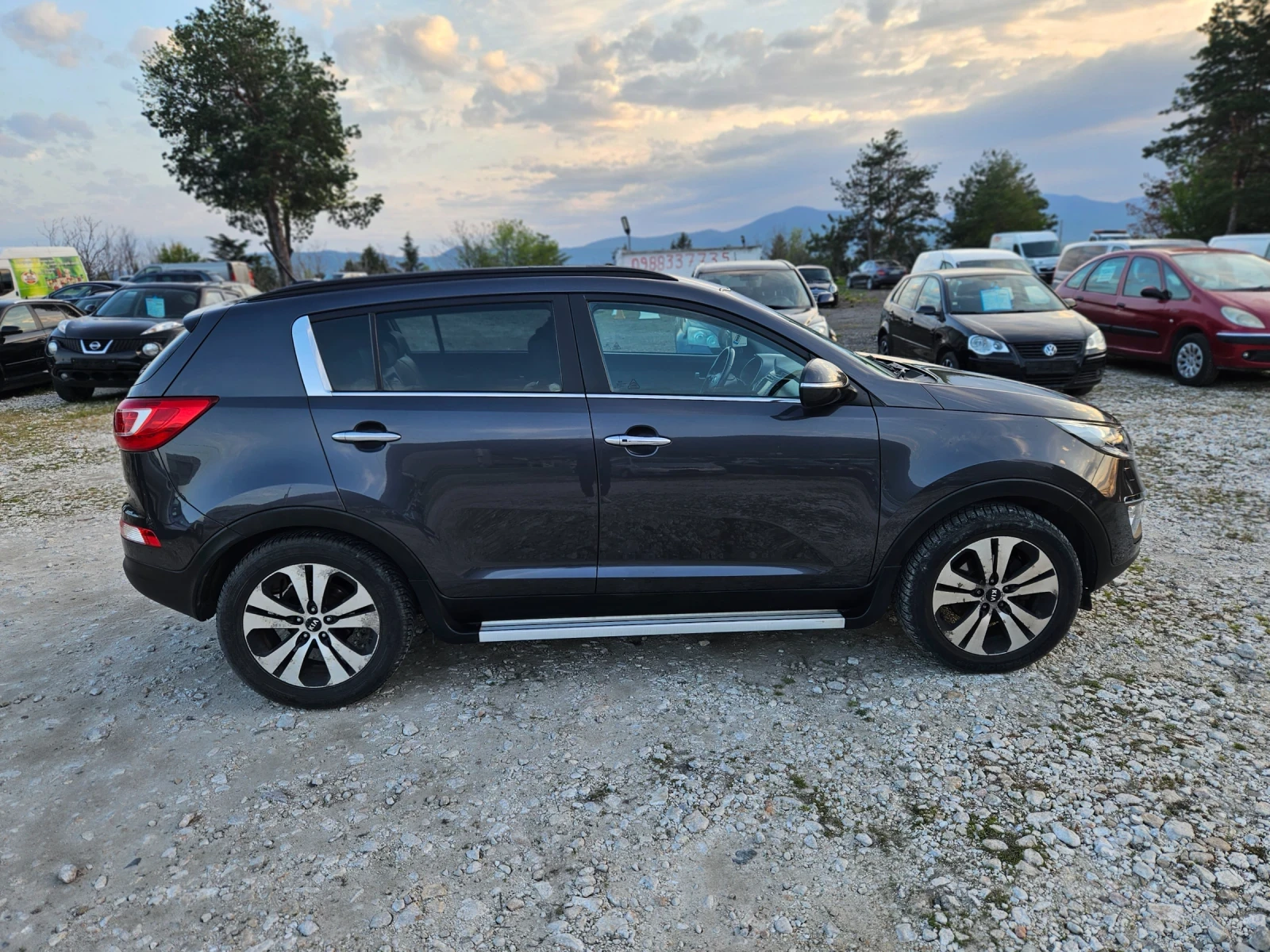 Kia Sportage 2.0/FULL-ЕКСТРИ/KEYLESS/НАВИГАЦИЯ/ - изображение 3