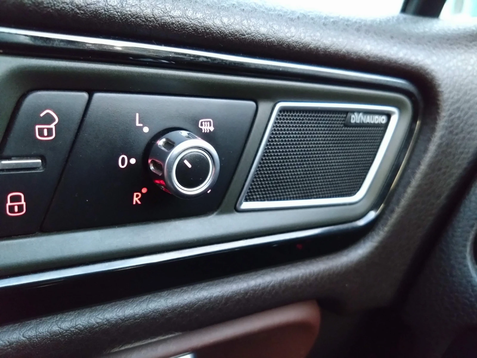 VW Touareg  | Mobile.bg   11