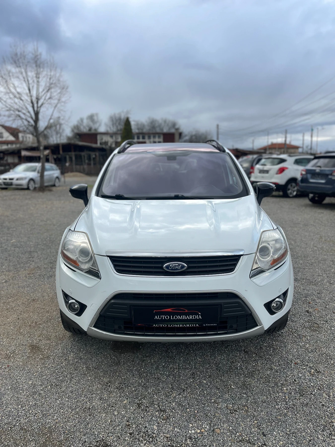 Ford Kuga 2.0 4х4, снимка 2 - Автомобили и джипове - 54089870